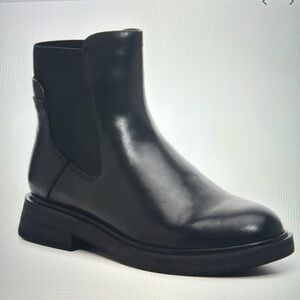 Chelsea Boots